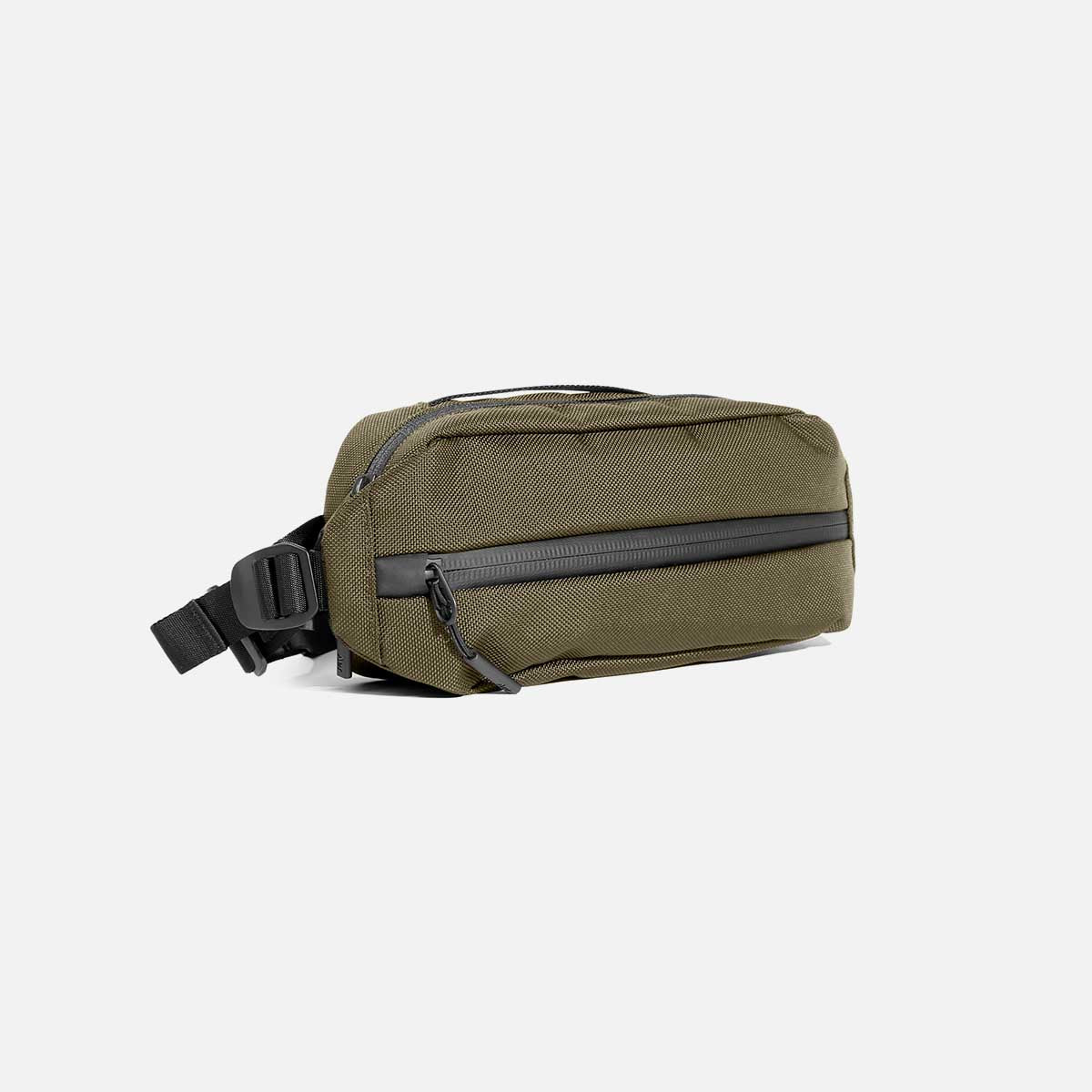 City Sling 2 Olive – Aer